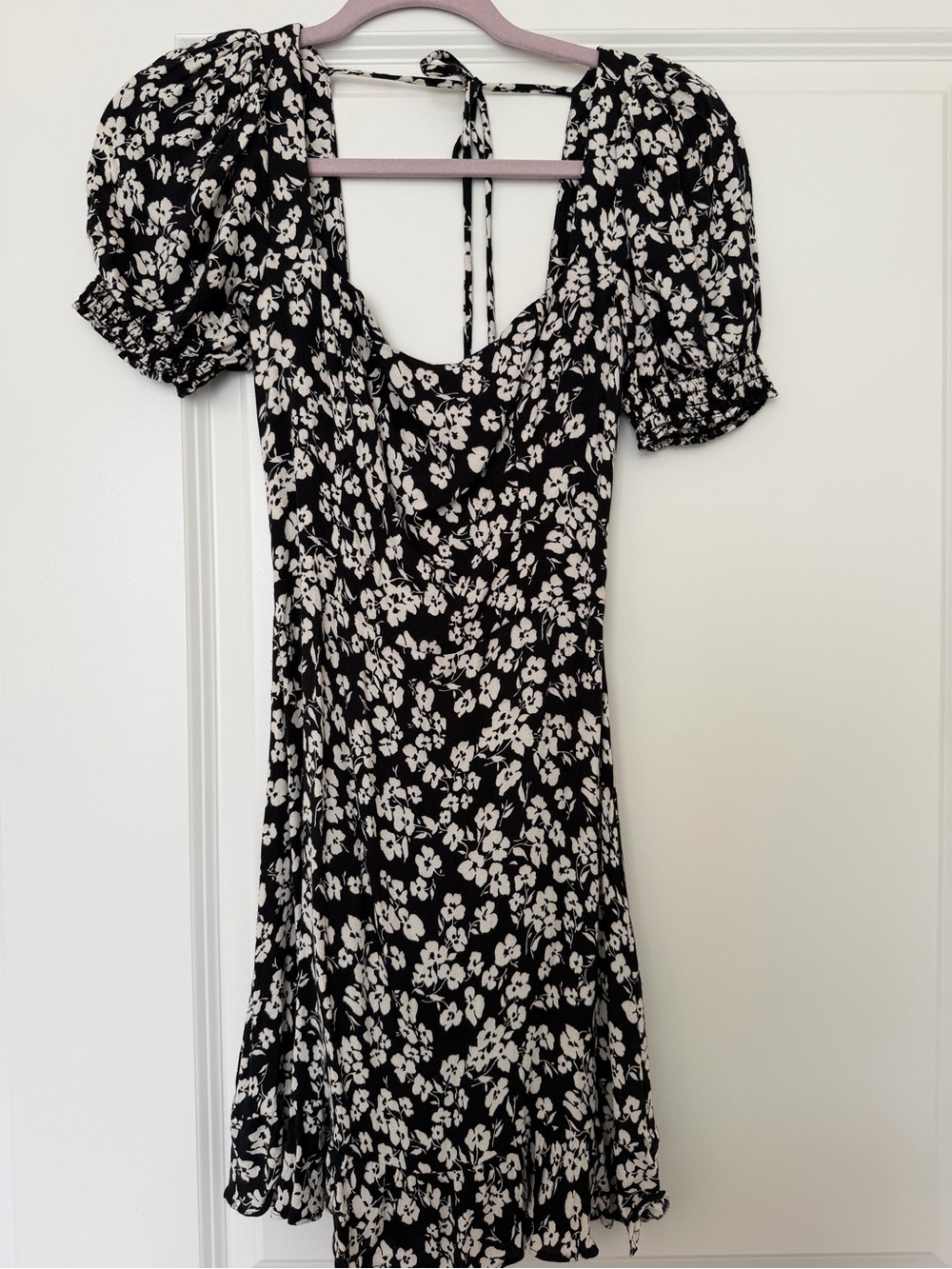 Reformation Black and White Floral Puff-Sleeve Mini Dress